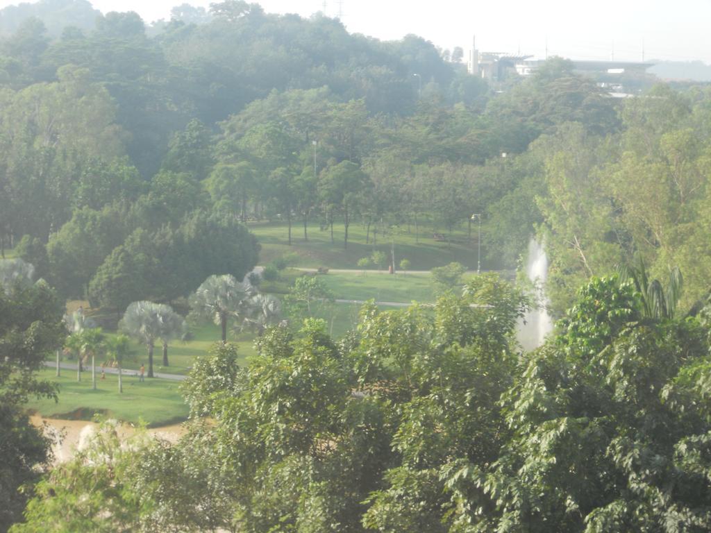 Hotel Royal Palm Kuala Lumpur Exterior photo